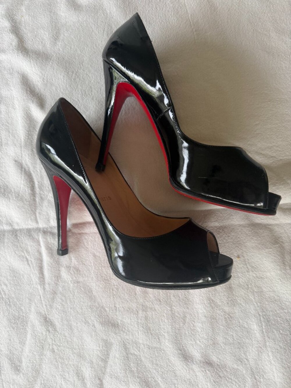 Christian Louboutin Black Patent Peep Toe Pumps 39 | 4.5" Heel | Dust Bag